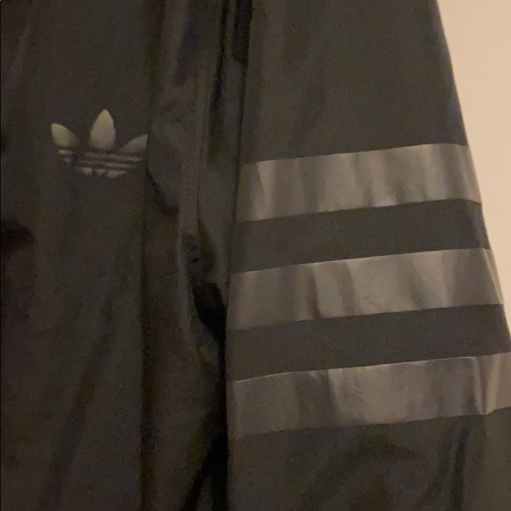 Adidas windbreaker - Picture 3 of 7